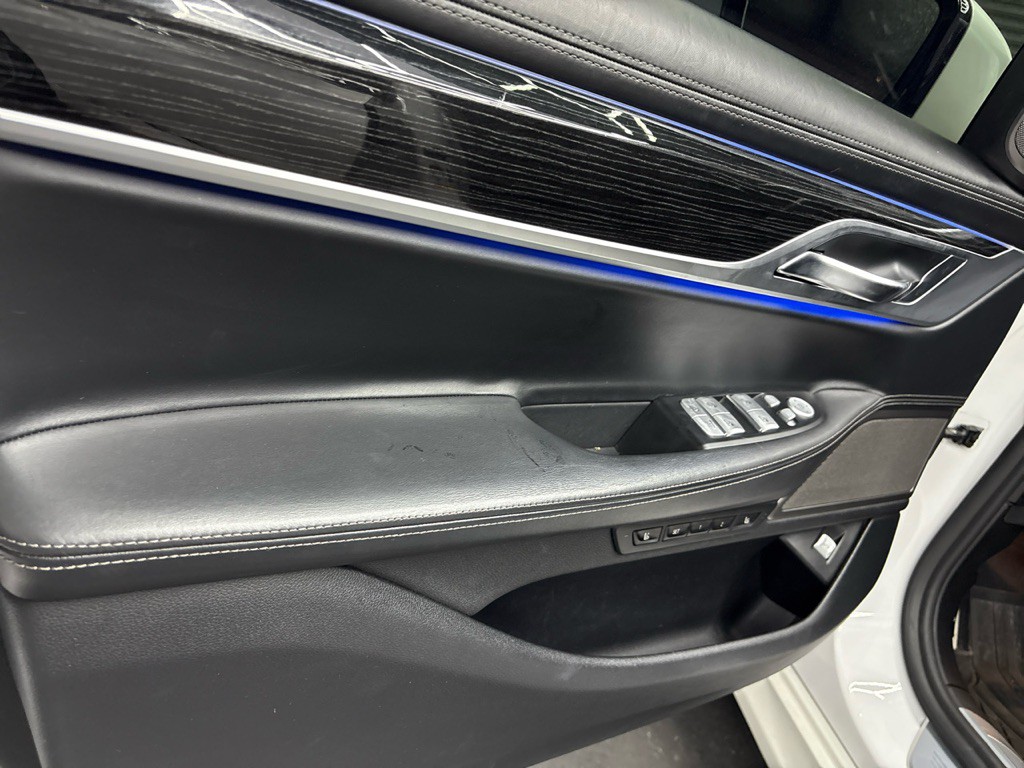 2019 BMW 7 Series Image 15