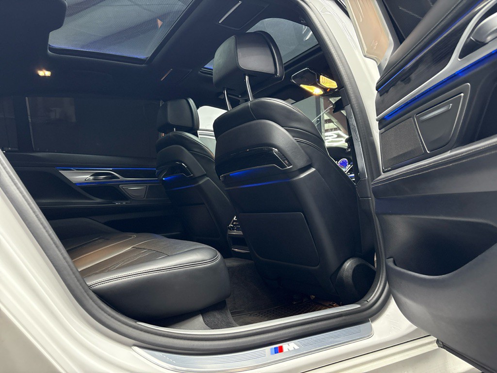 2019 BMW 7 Series Image 21