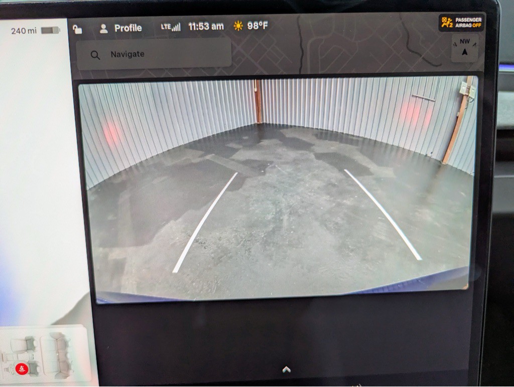 2025 Tesla Model 3 Image 15