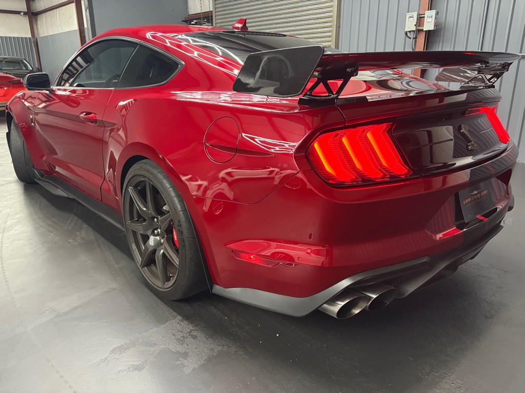2022 Ford Mustang Image 3