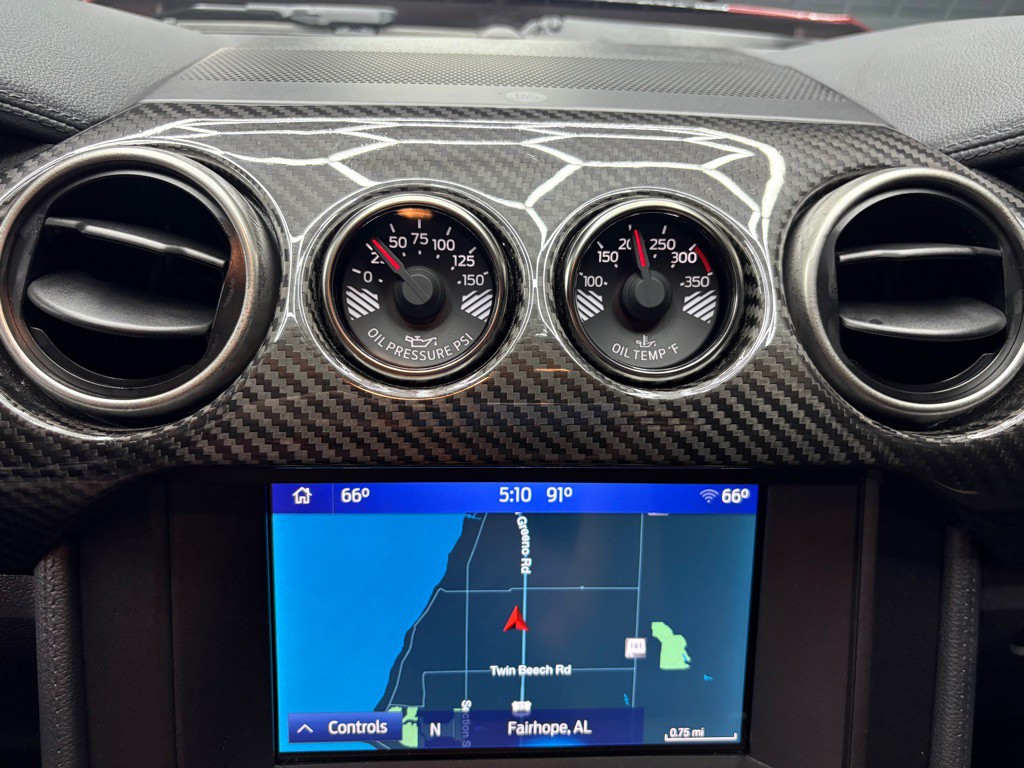 2022 Ford Mustang Image 26