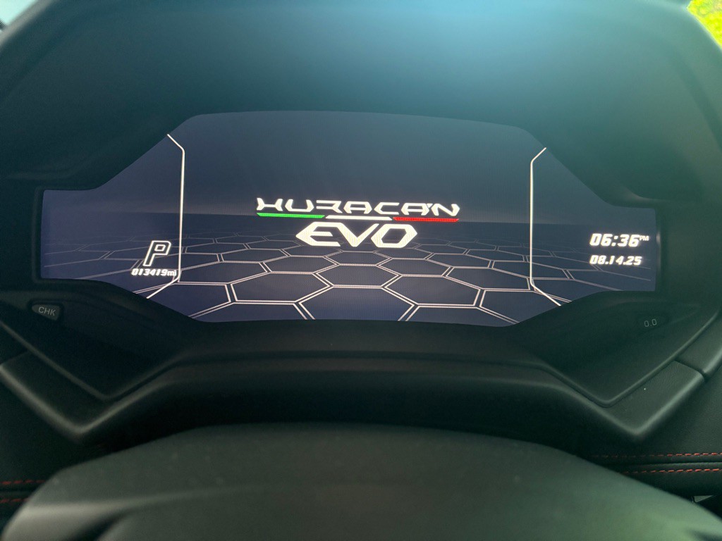2020 Lamborghini Huracan Image 17