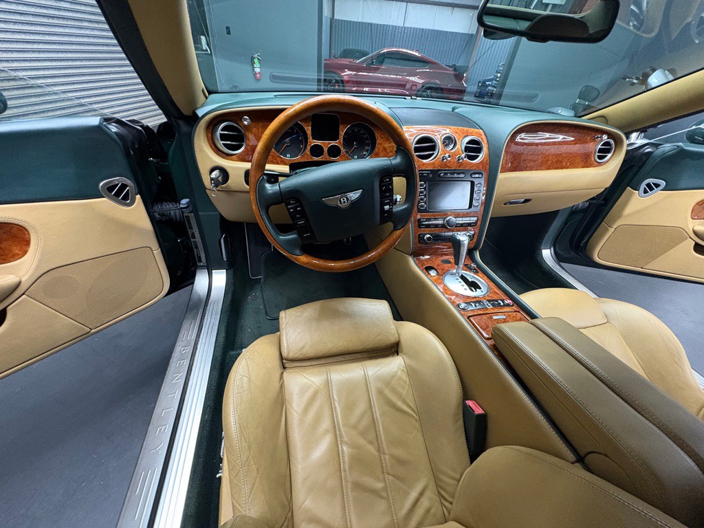 2007 Bentley Continental Image 21