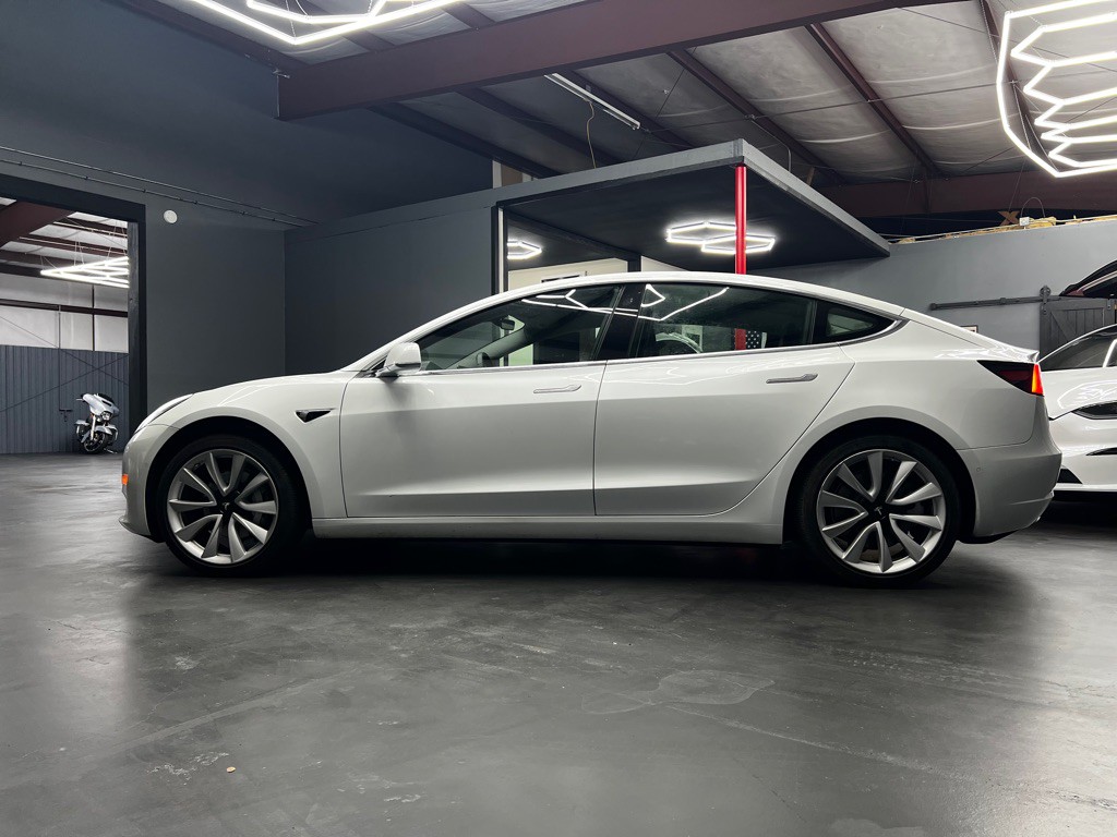2019 Tesla Model 3 Image 6