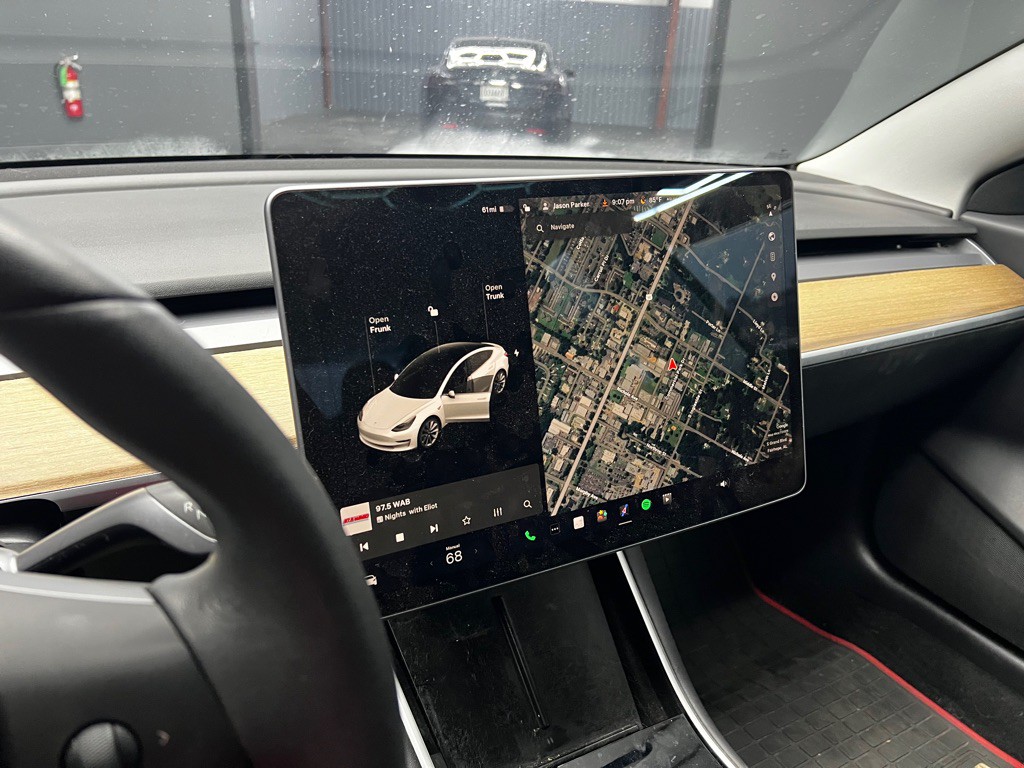 2019 Tesla Model 3 Image 16