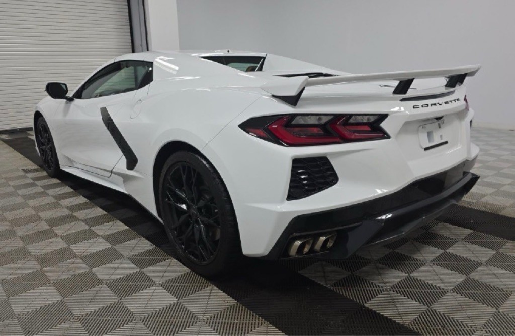 2025 Chevrolet Corvette Image 3