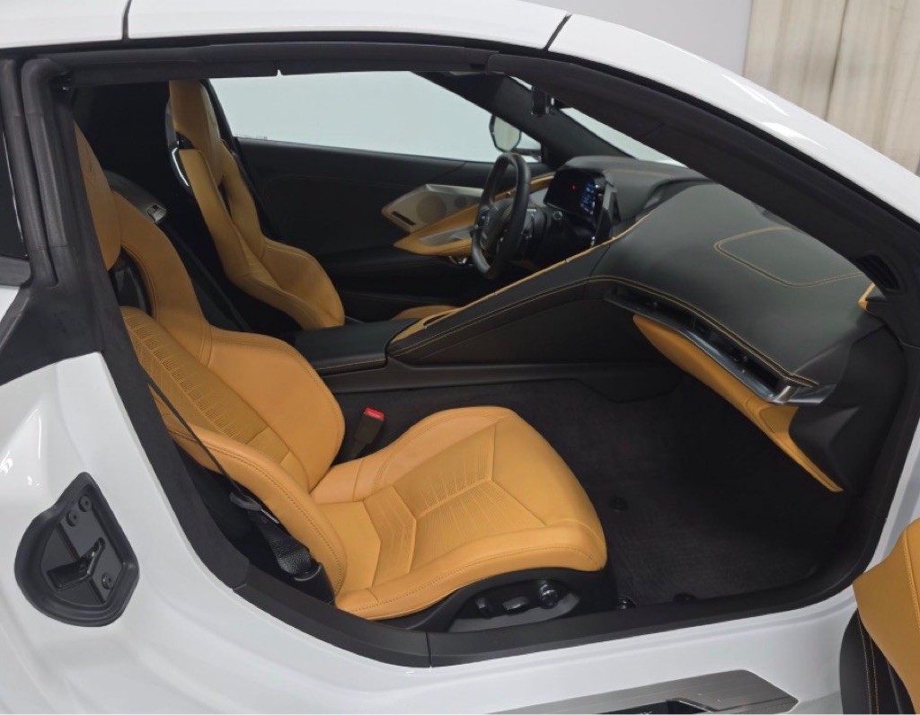 2025 Chevrolet Corvette Image 17