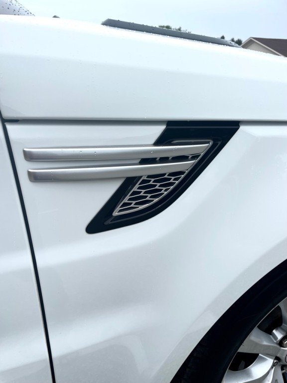 2016 Land Rover Range Rover Sport Image 14