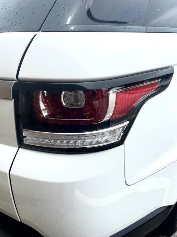 2016 Land Rover Range Rover Sport Image 15