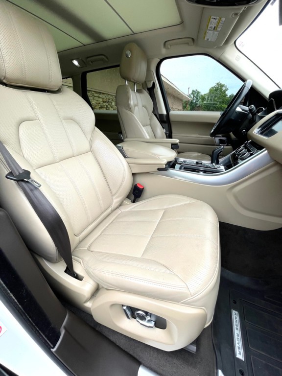2016 Land Rover Range Rover Sport Image 22