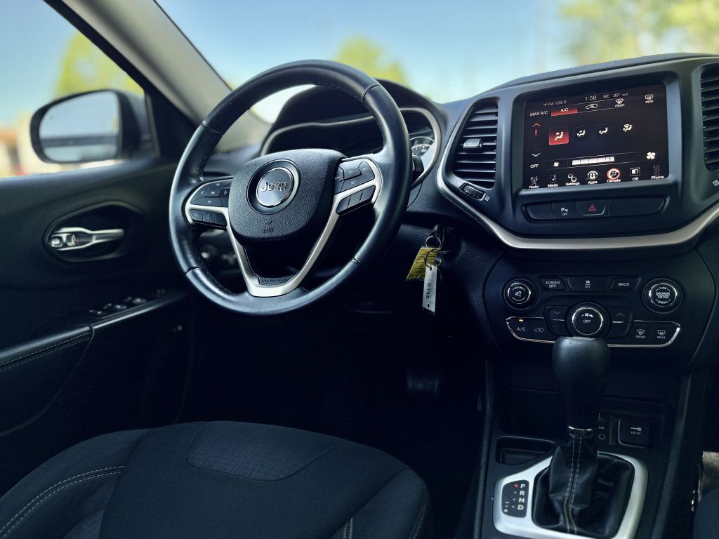 2016 Jeep Cherokee Image 7
