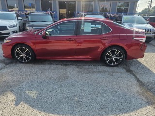 Image for 2020 Toyota Camry SE ID: 6743683