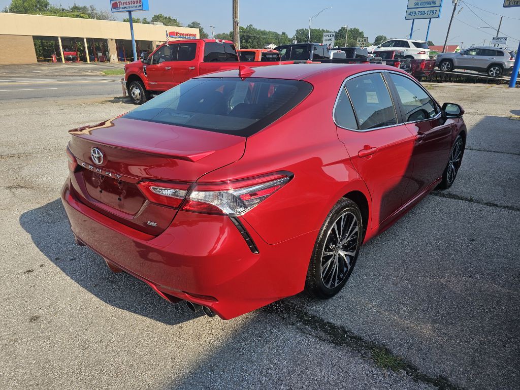 2020 Toyota Camry Image 8