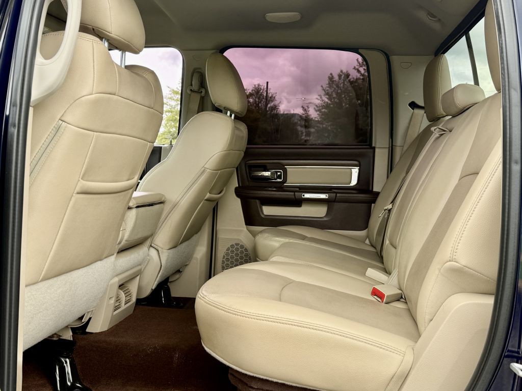 2016 RAM 1500 Image 11