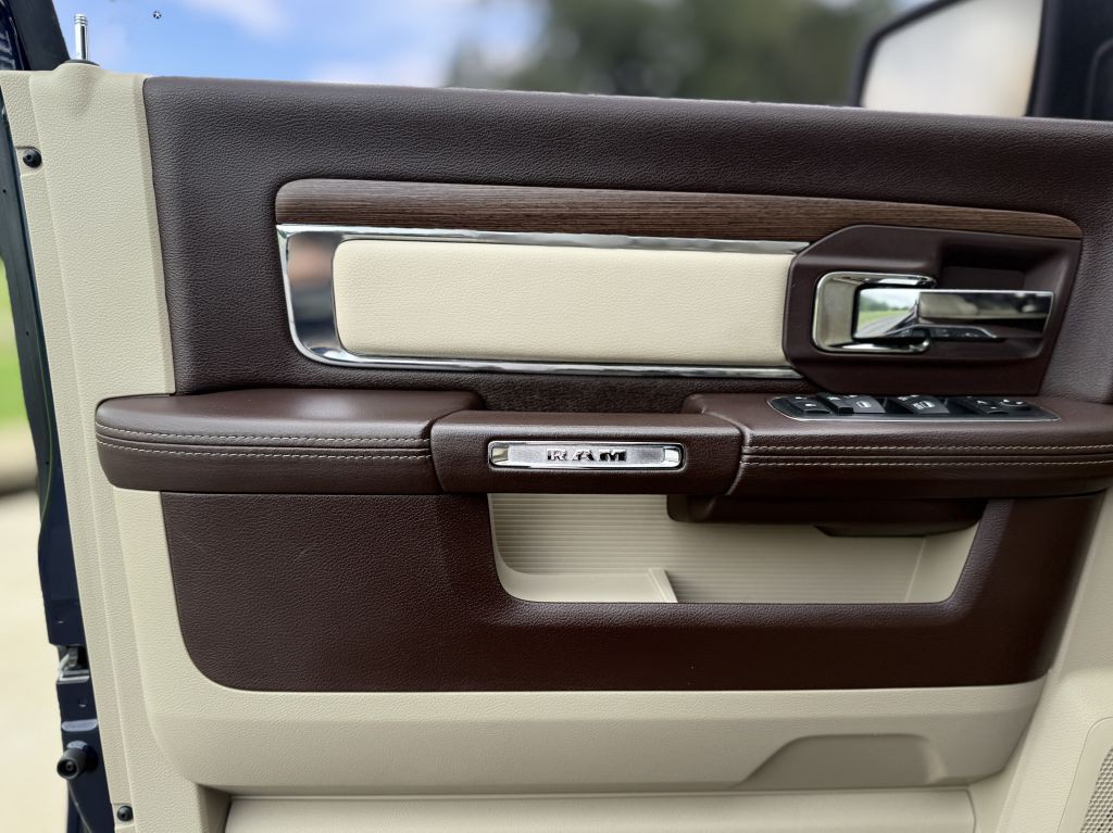 2016 RAM 1500 Image 12