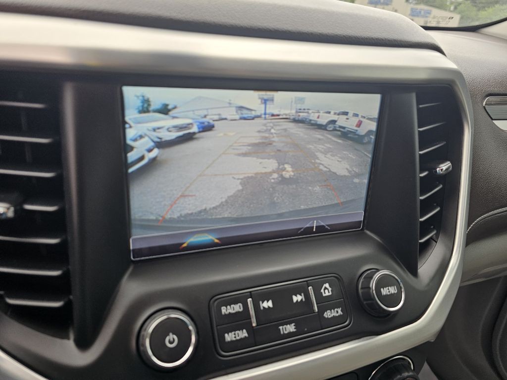 2018 GMC Acadia Image 24