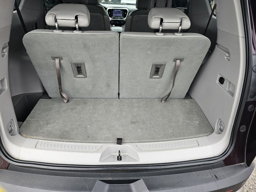 2018 GMC Acadia Image 28