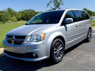 Image for 2017 Dodge Grand Caravan SXT ID: 6743686