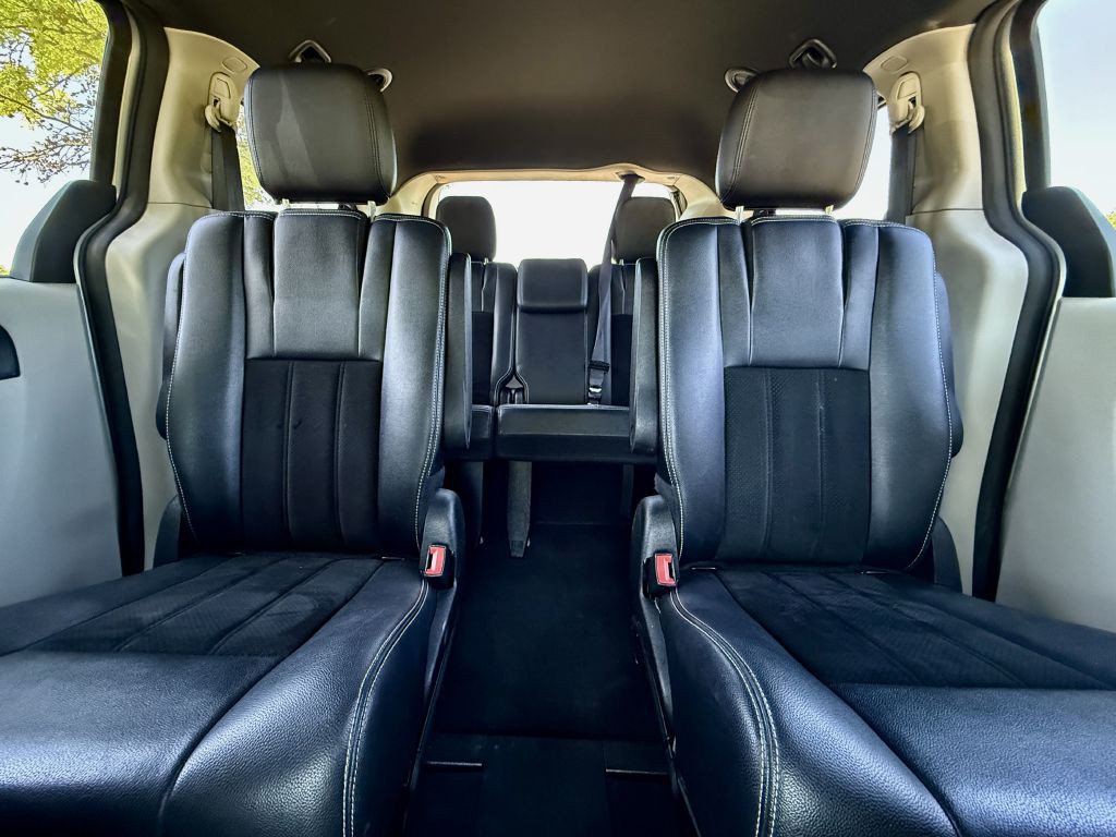 2017 Dodge Grand Caravan Image 15