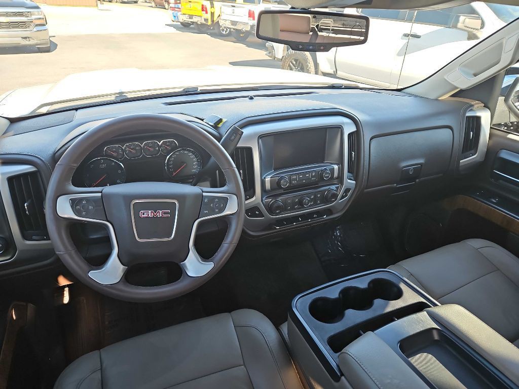 2017 GMC Sierra Image 7