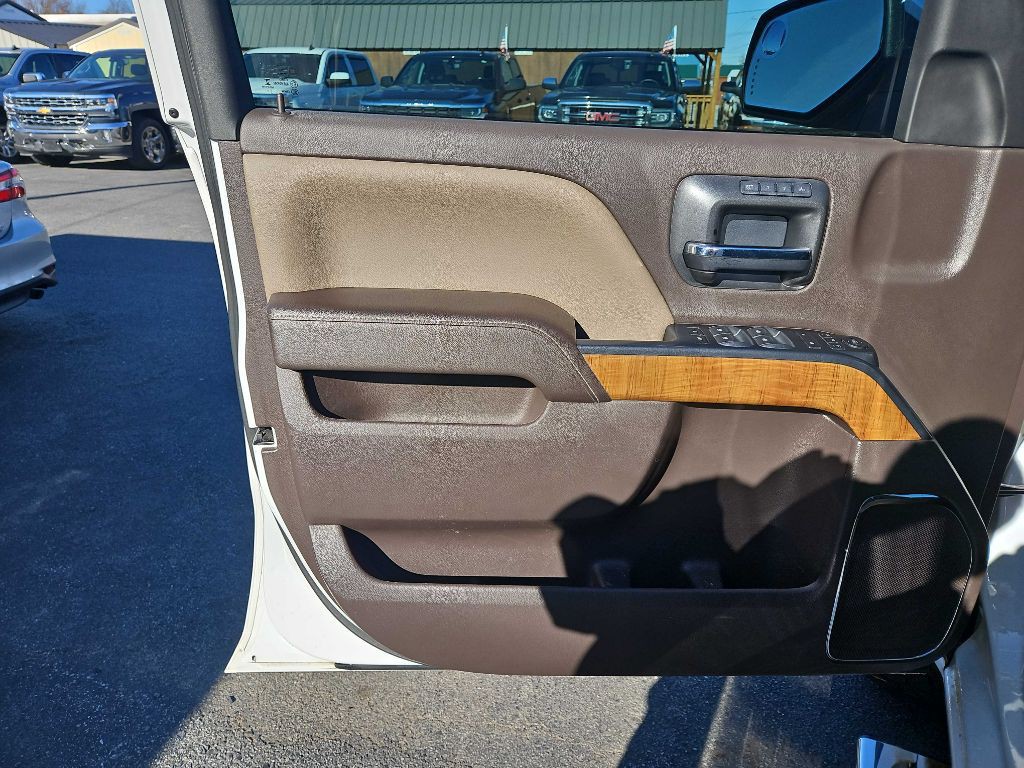 2017 GMC Sierra Image 10