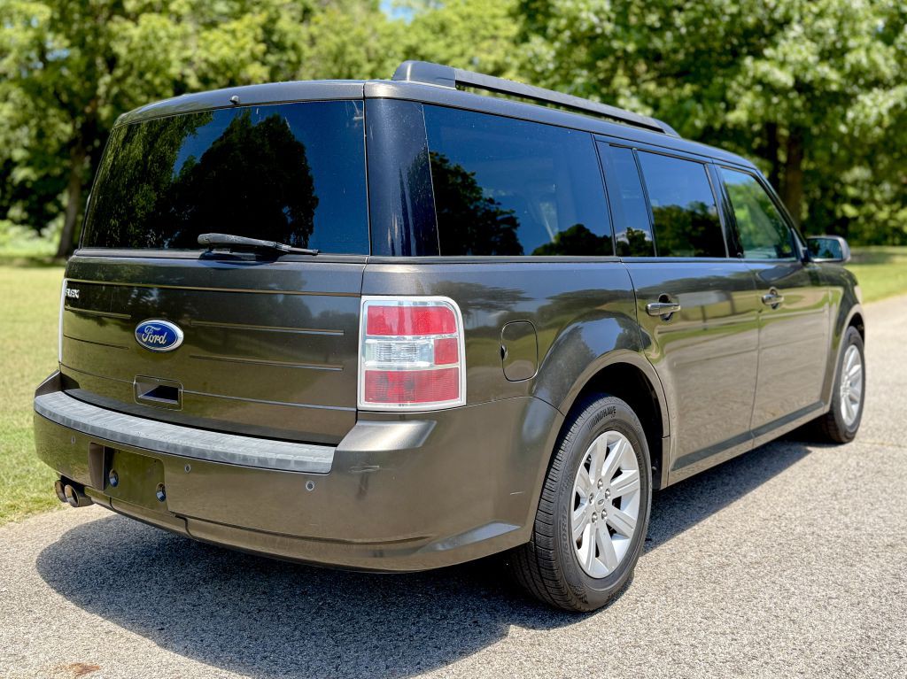 2011 Ford Flex Image 4