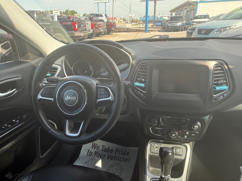 2021 Jeep Compass Image 9