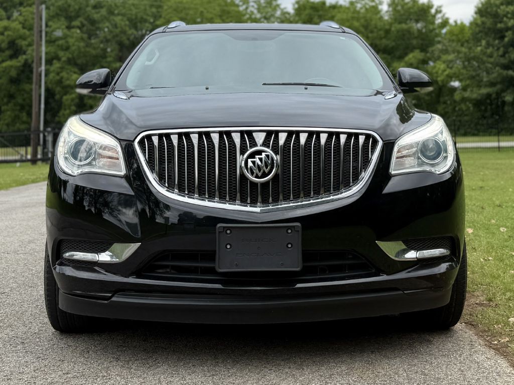 2017 Buick Enclave Image 2