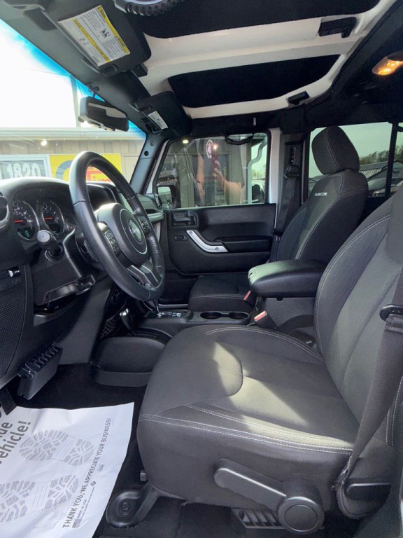 2017 Jeep Wrangler Unlimited Image 8