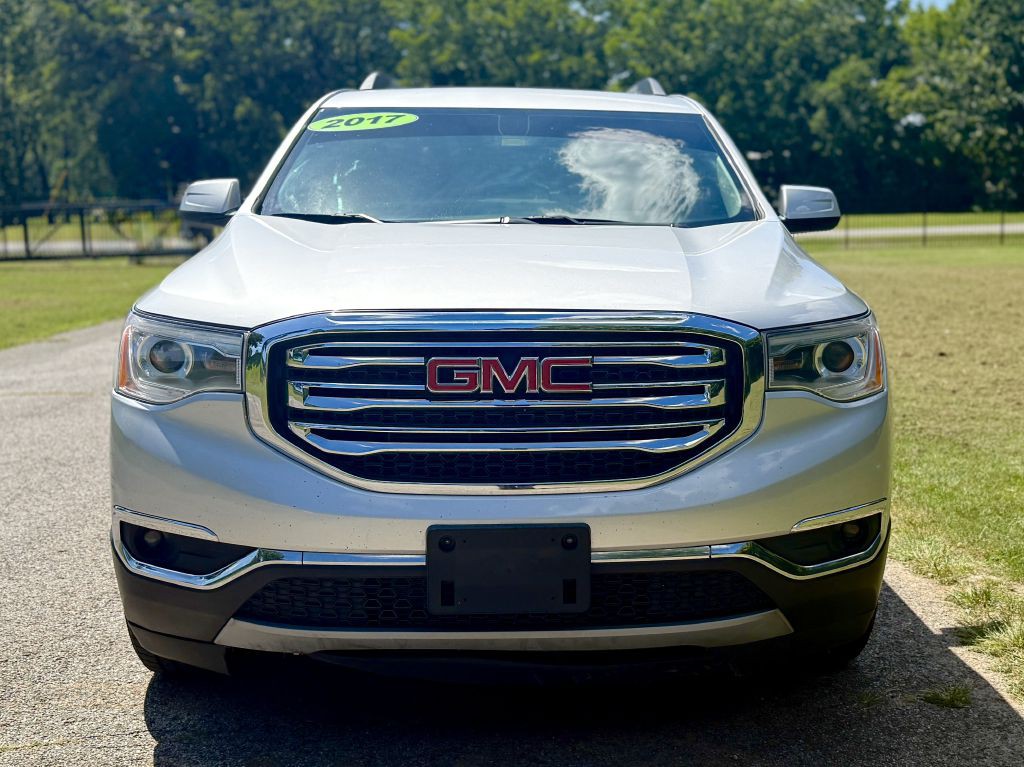 2017 GMC Acadia Image 3
