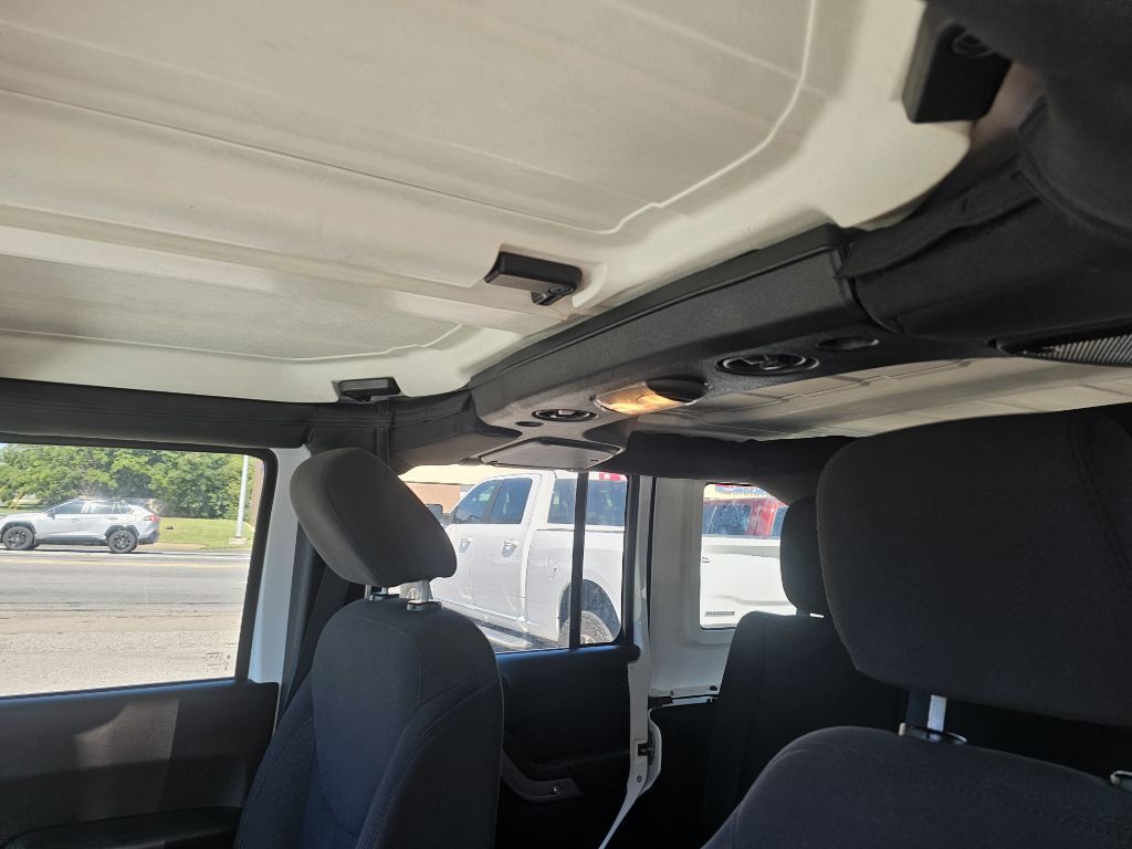2016 Jeep Wrangler Unlimited Image 26