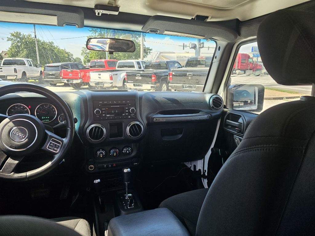 2016 Jeep Wrangler Unlimited Image 28