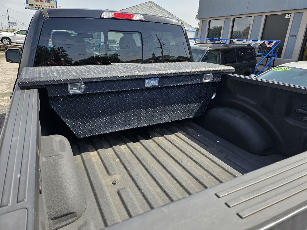 2015 Ford F-150 Image 19