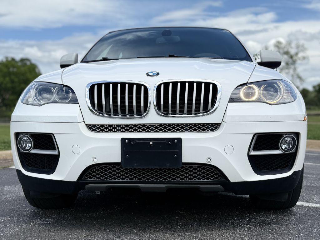 2014 BMW X6 Image 2