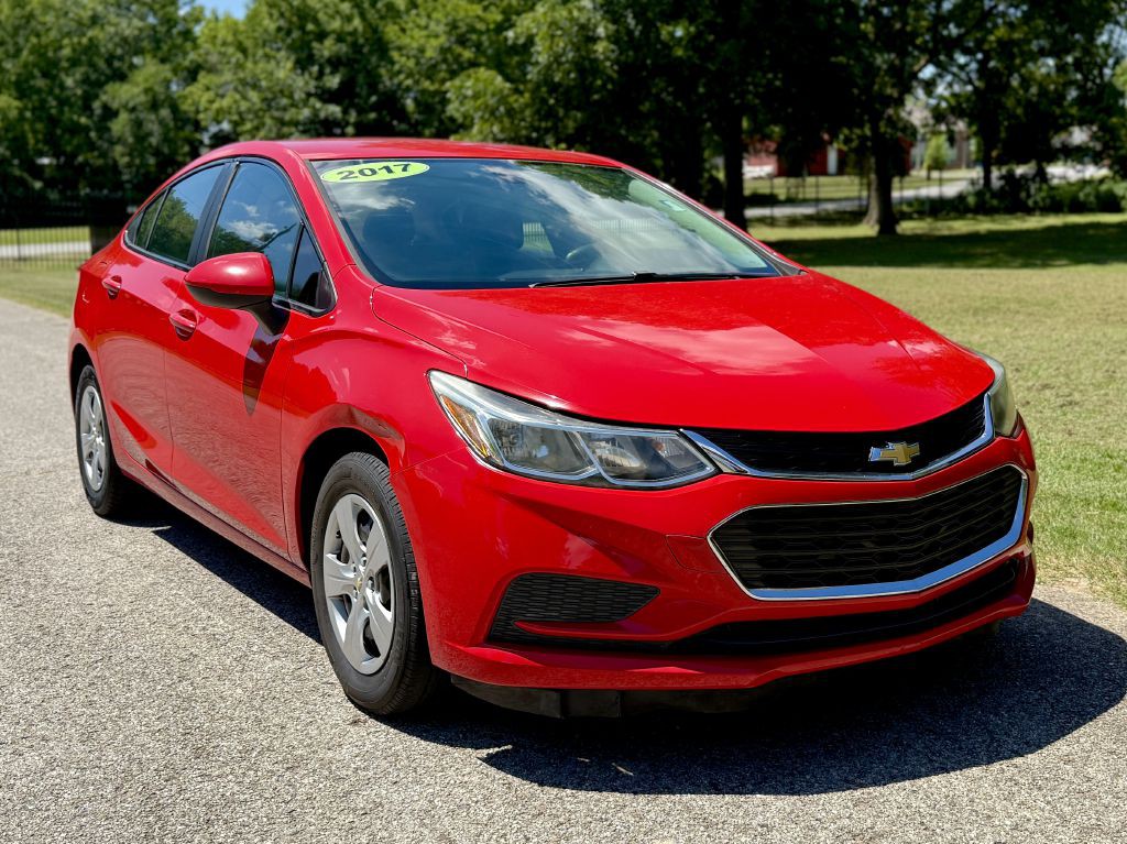 2017 Chevrolet Cruze Image 1