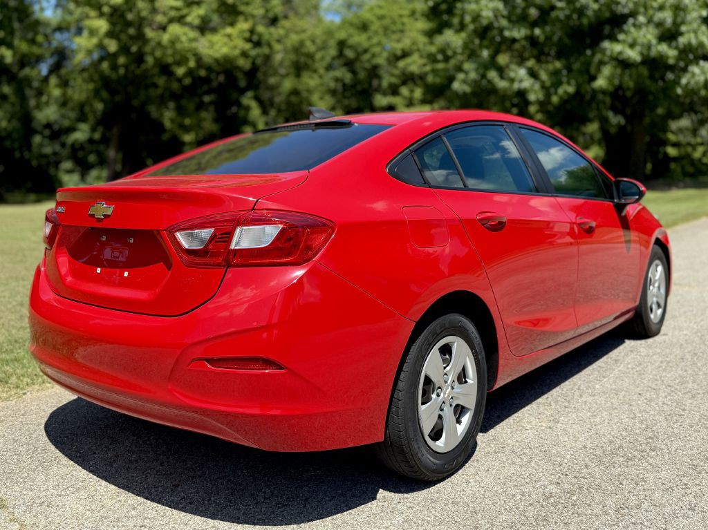 2017 Chevrolet Cruze Image 5