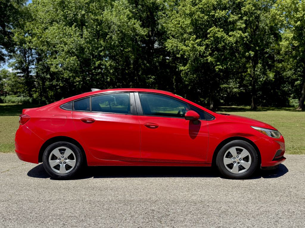 2017 Chevrolet Cruze Image 6
