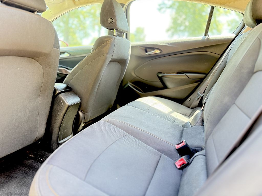 2017 Chevrolet Cruze Image 8