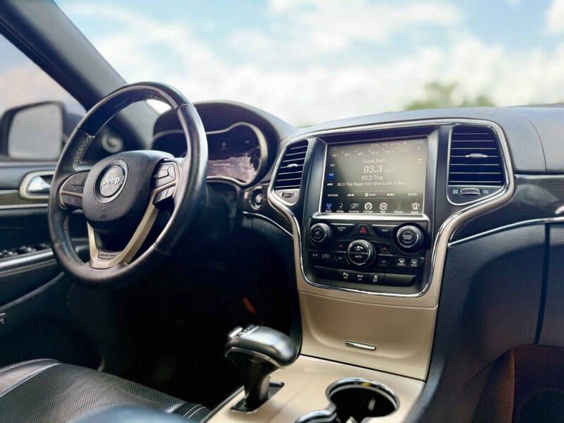 2015 Jeep Grand Cherokee Image 8