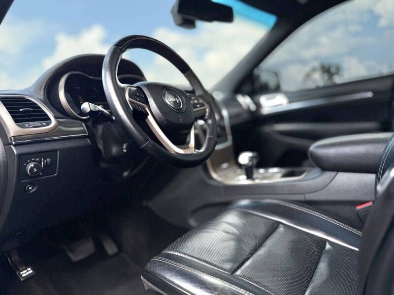 2015 Jeep Grand Cherokee Image 11