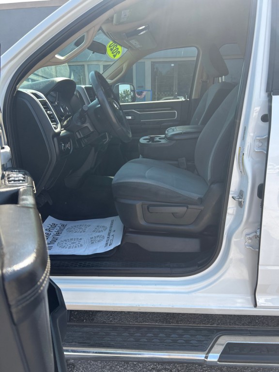 2020 RAM 2500 Image 9