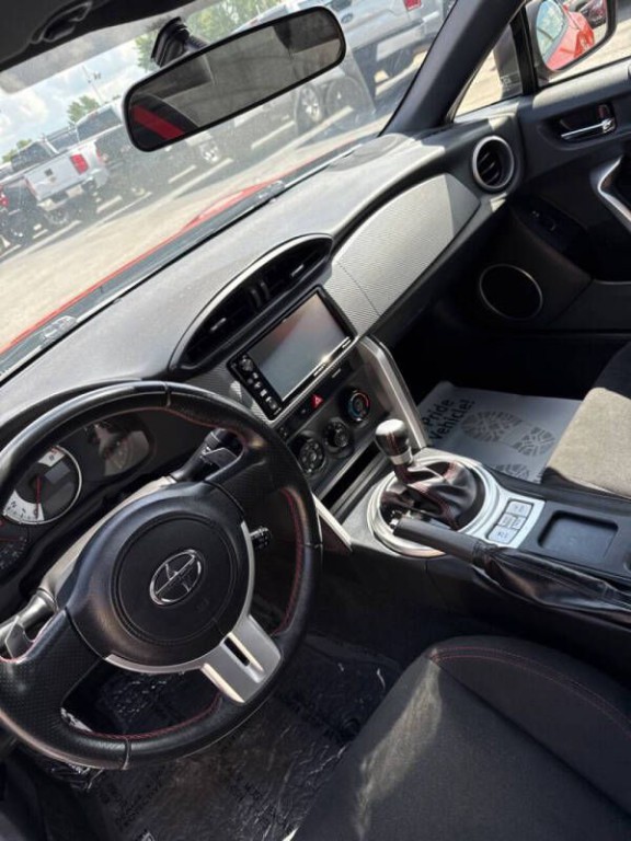 2016 Scion FR-S Image 7