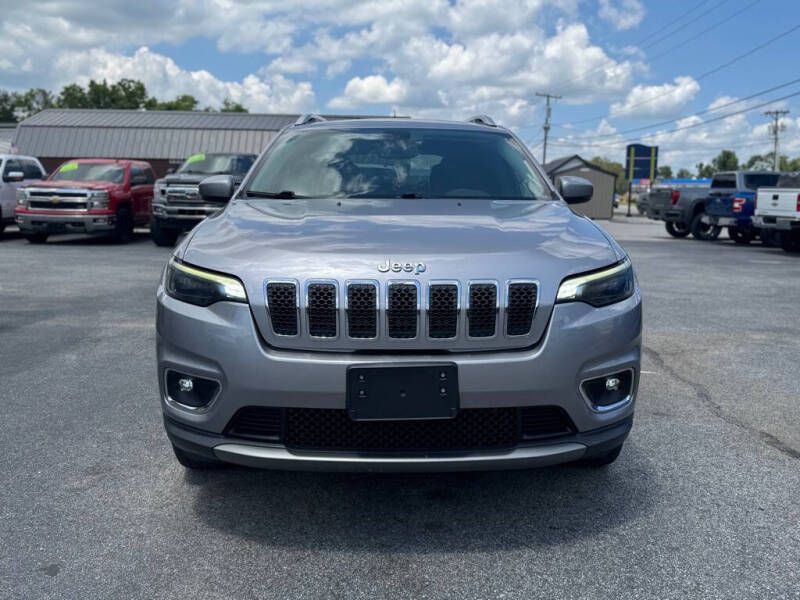 2019 Jeep Cherokee Image 1