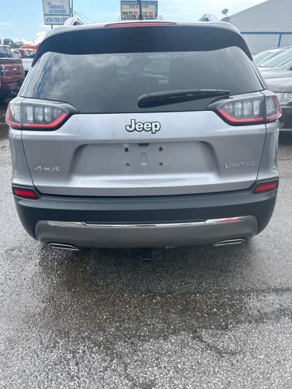 2019 Jeep Cherokee Image 18