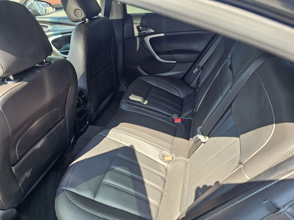 2016 Buick Regal Image 11