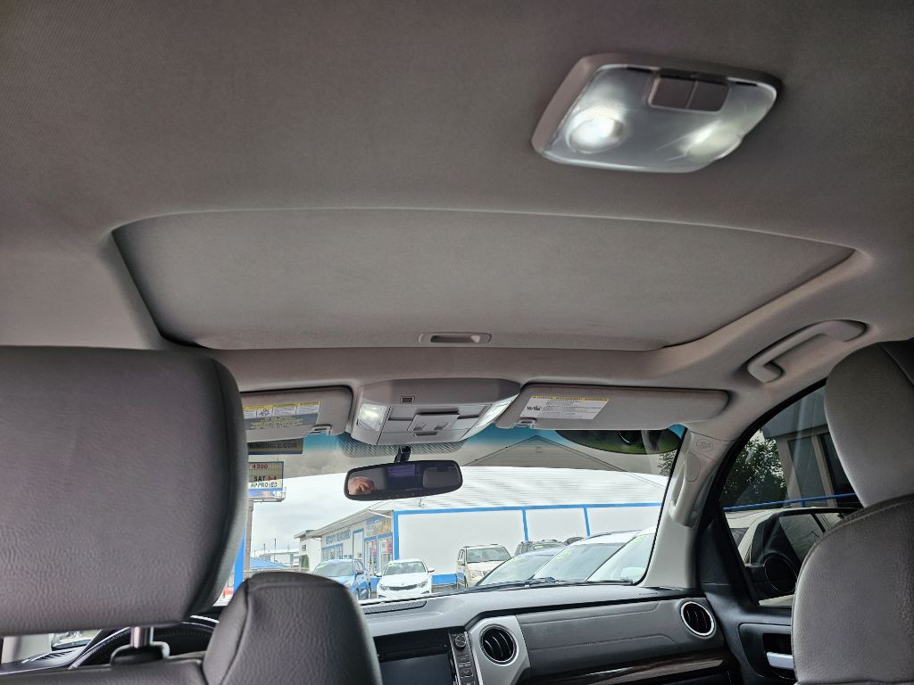 2017 Toyota Tundra Image 15