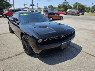 Image for 2015 Dodge Challenger SXT ID: 6748183