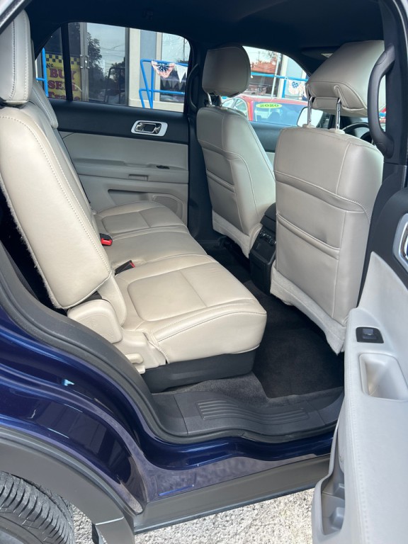 2011 Ford Explorer Image 15