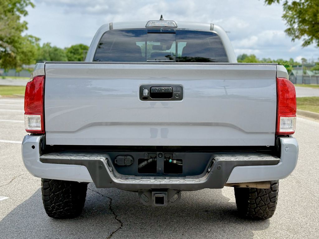 2019 Toyota Tacoma Image 7