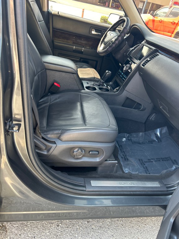2019 Ford Flex Image 16